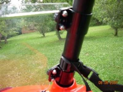 thumbnail image 2 of 4PCS UTV Windshield Clamp Strap Kit – Universal For Polaris RZR XP Can-Am Maverick 2 of 6